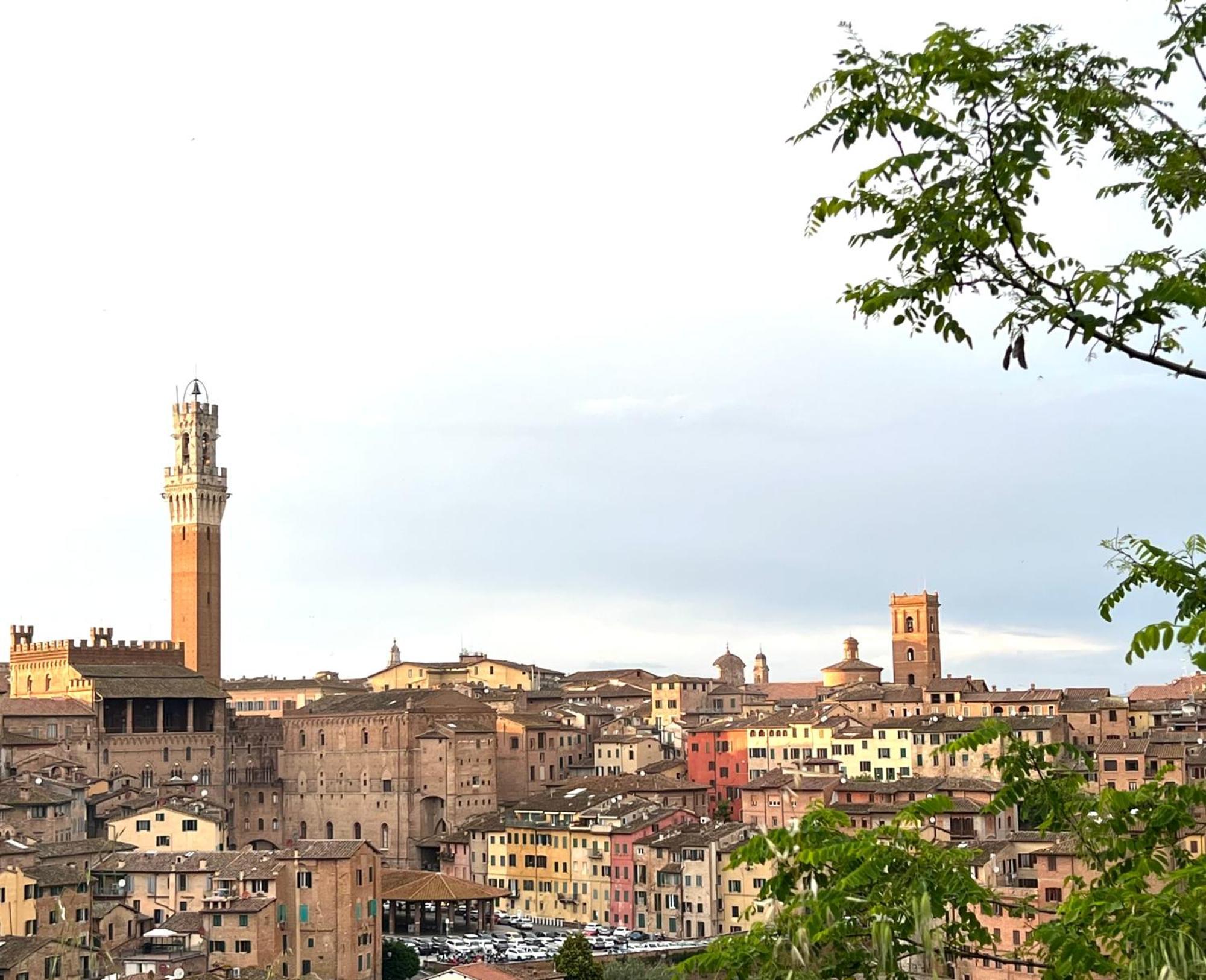 Ladyhouse Appartamento Tipico Con 4 Posti Letto Siena Buitenkant foto